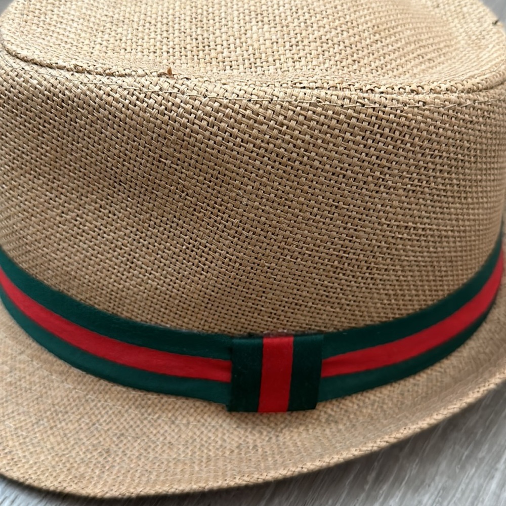 Fedora - Picture 3 of 8